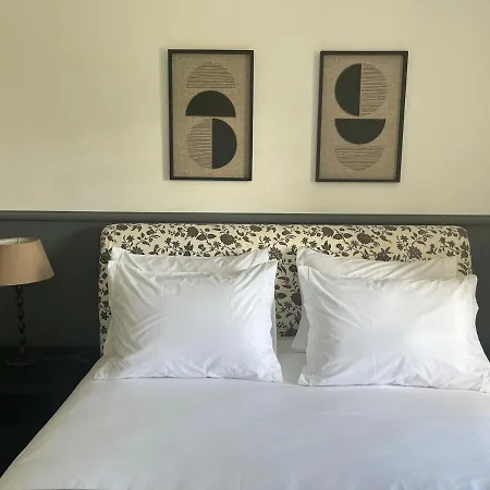 Two Bedroom R C Pools Lägenhet *