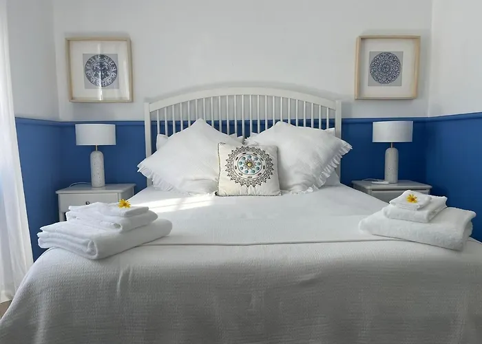 Two Bedroom R C Pools * Porto Martins